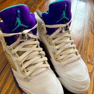 Jordan 5 Grape